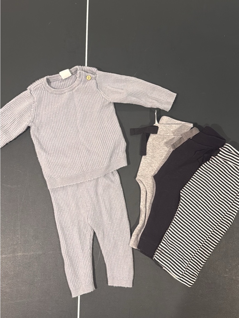 Soft H&M Ribbed Baby Knit Set with set of Neutral Leggings